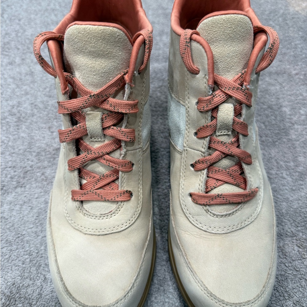 Sorel Evie Sport Lace Boots Waterproof Suede Wedge Women’s Size 8